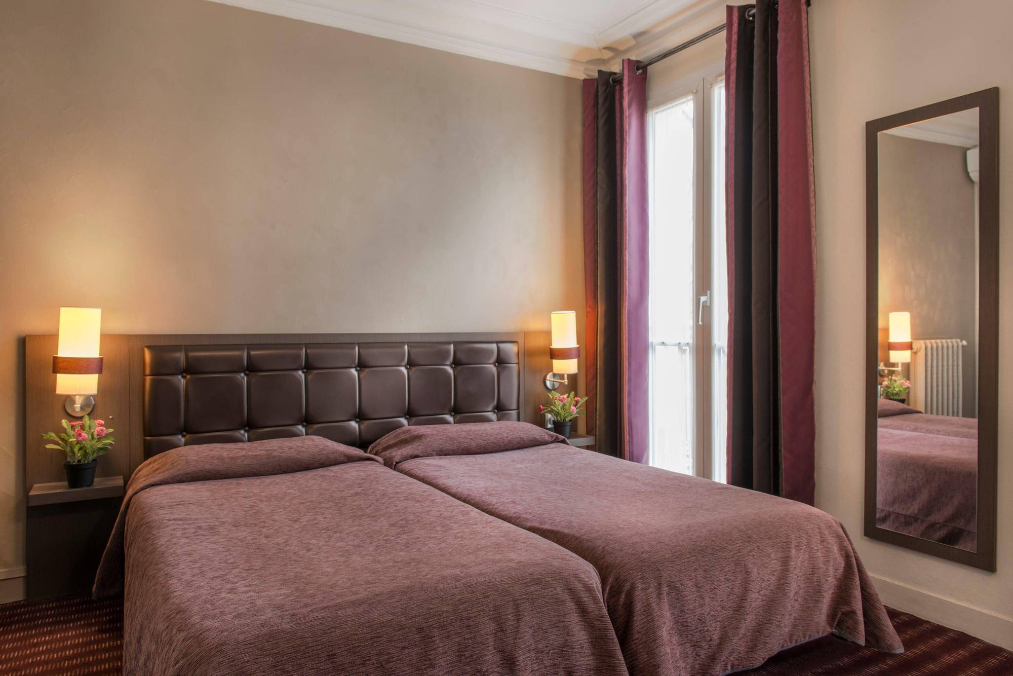 פריז Grand Hotel Leveque מראה חיצוני תמונה